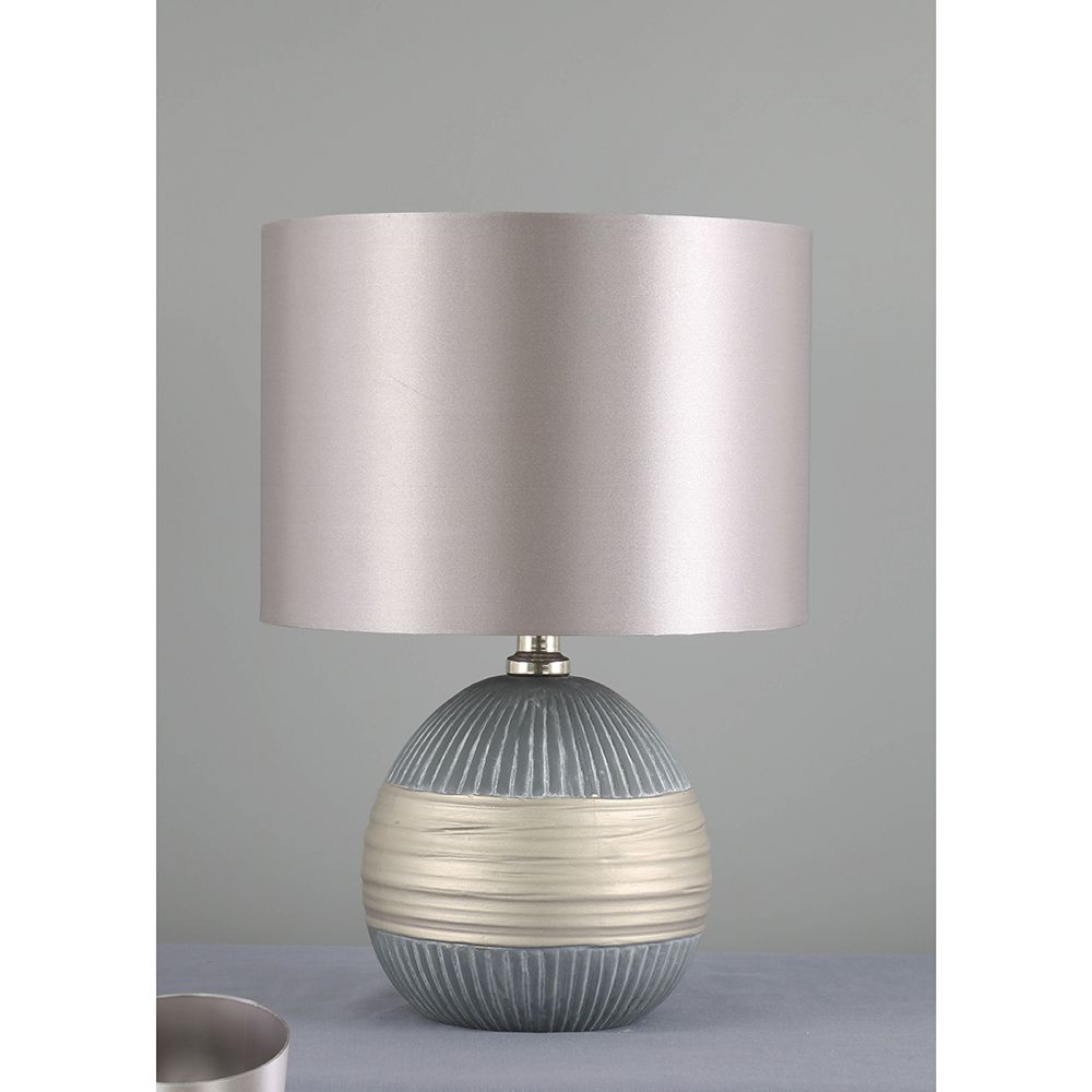 Нощна лампа с керамична основа и сив металик абажур, Ф 25х35 см