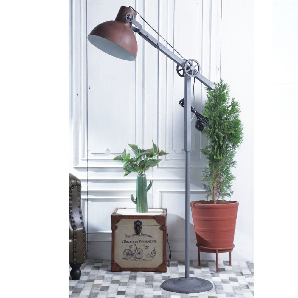 Висока дървена лампа в индустриален стил с ръждив ефект, 30х65х145 см