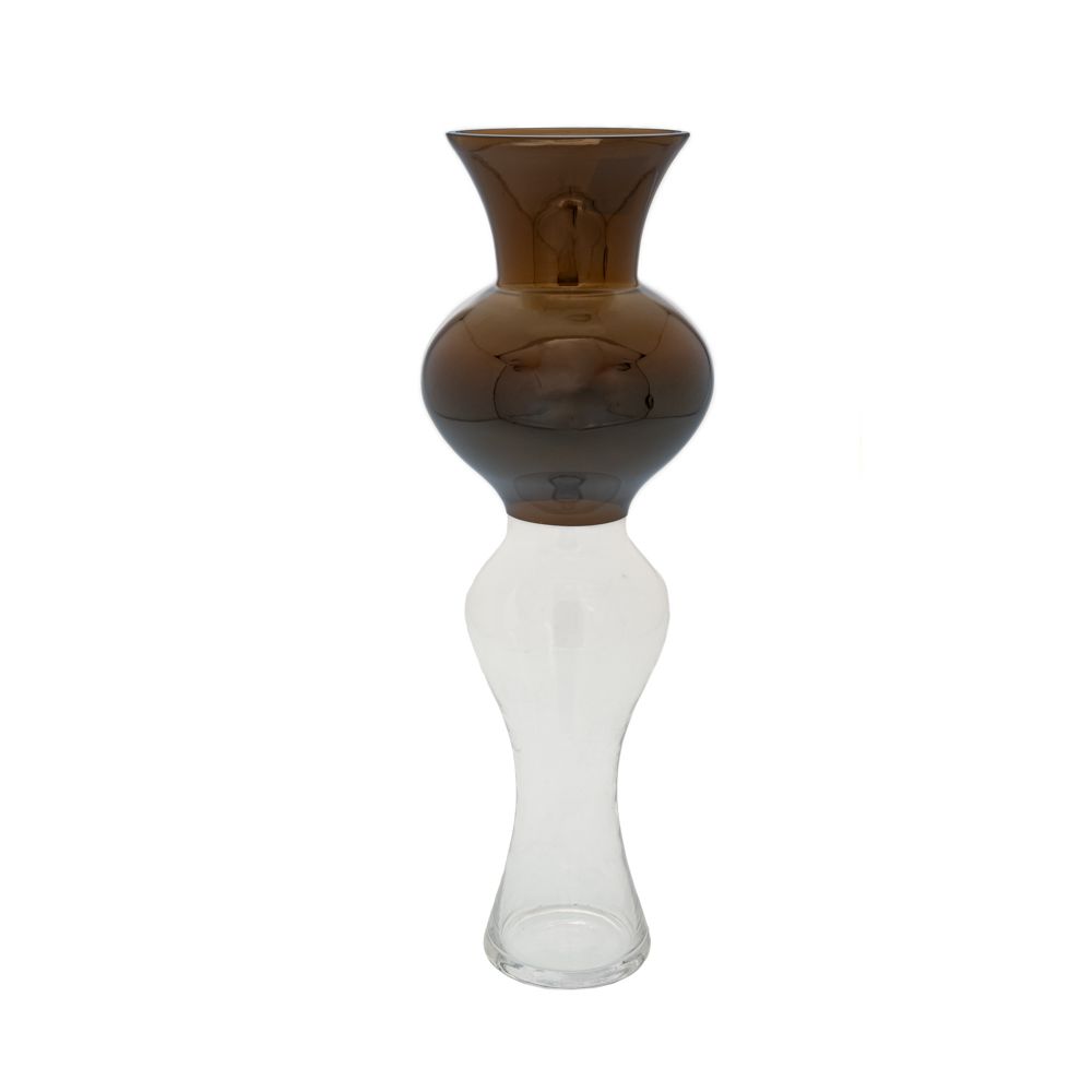 Стъклена ваза кафяво-прозрачна ф17 14x10x50см височина.